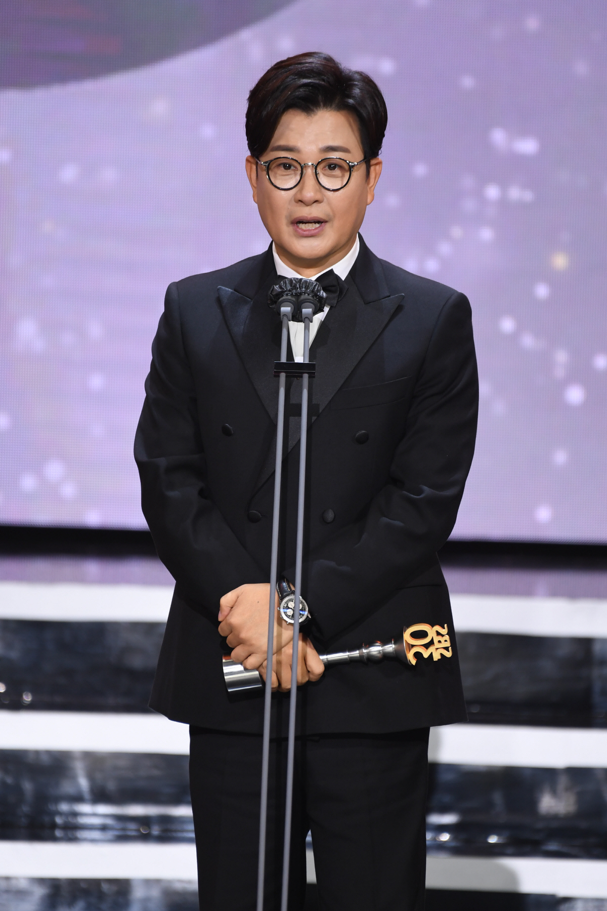 탁재훈X서장훈X김성주 특별상 수상…백종원 대신 받는 듯 [2020 SBS 연예대상]