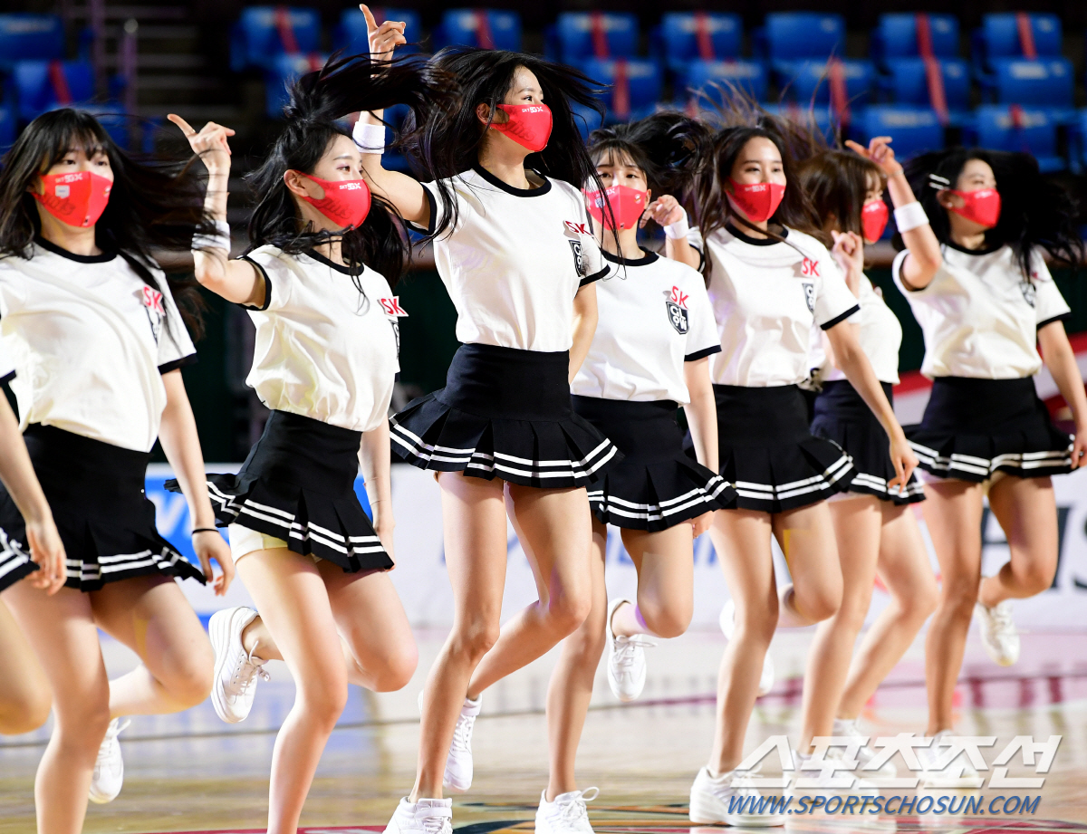 [포토] 치어리더, 소녀 감성 물씬!