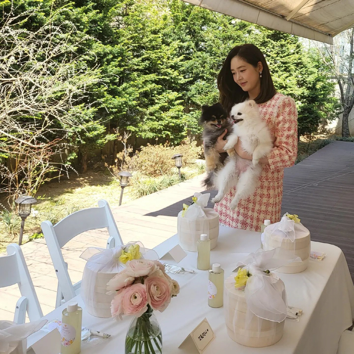 안성현♥ 성유리, 딸 쌍둥이 백일잔치 클라스...집 테라스서 파티 럭셔리