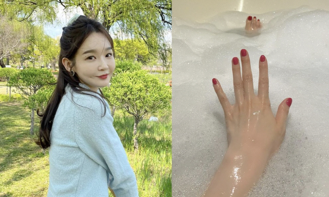 강민경, 거품 목욕 중 인증샷을 찍다니! 손+발도 예쁘네