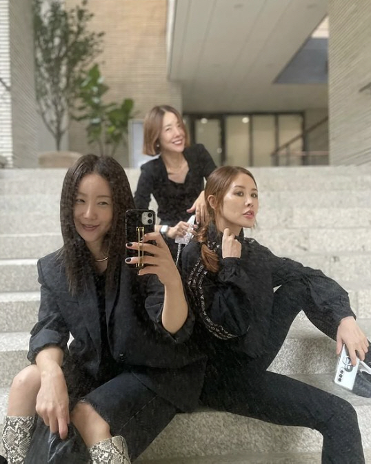 채리나, 디바 완전체 회동 공개…20년 지나도 여전한 원조 센언니들