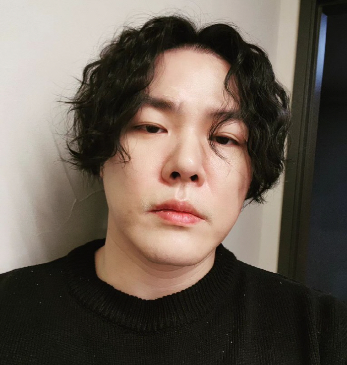 휘성, 확달라진 외모 근황 극심한 정신적 고통에 숨어있어