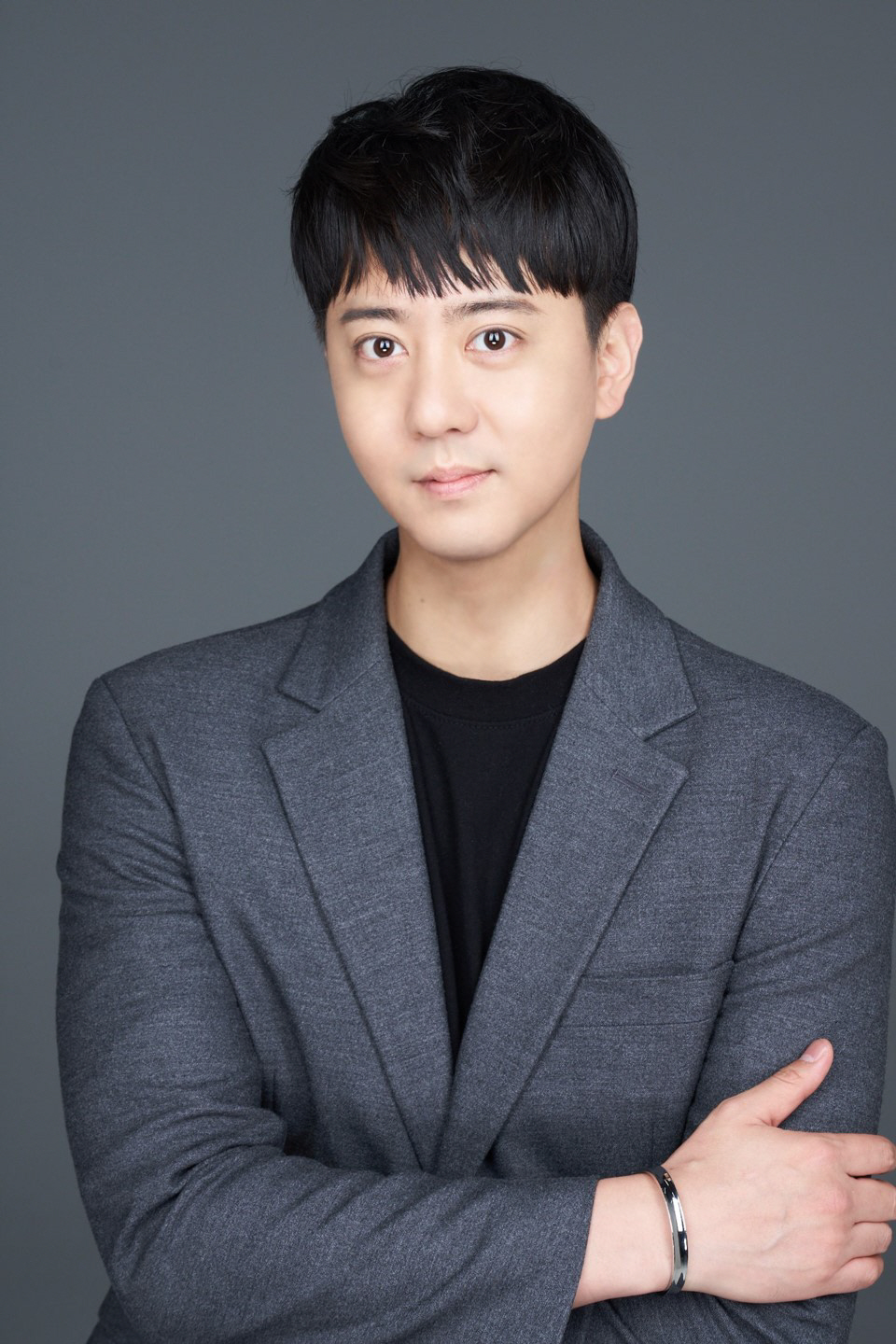 [단독]이동욱, ♥6세 연하 여친과 25일 결혼…절친 스타들 총출동(종합)