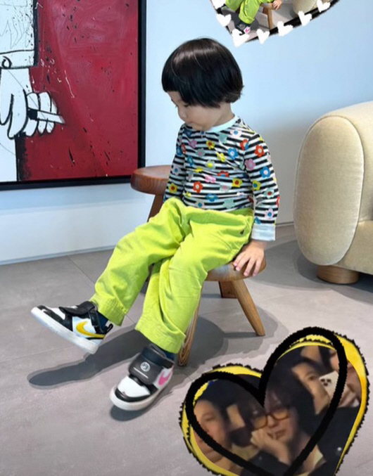 지드래곤 조카, 벌써 명품 신발 신고 유치원에..삼촌의 선물