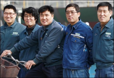 현대삼호重에 근무하는 다섯 형제 화제