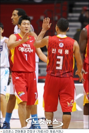 전태풍 오리온스에 전씨 많아요. 다 잘해요