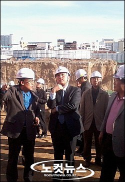 문화부 장관, 국립 아시아 문화전당 콘텐츠 구축 전력