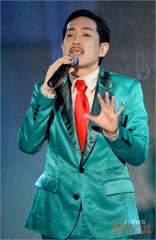 허니지 권태현 뜨거운 열창