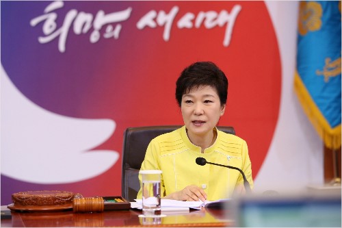 [아침 신문]제발 국수가락보다 더 불어터진 국민들 속도 좀 살피시길!!