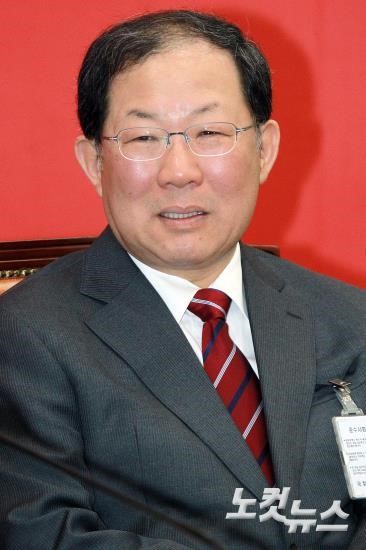 새누리당 찾은 박병원 한국경영자총협회 회장