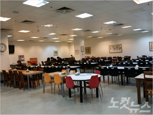 그 많던 가이드들은 다 어디 갔는지 모르겠다