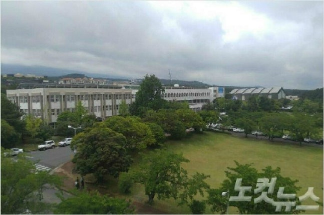 0003074493_001_20180301111259946.jpg?typ