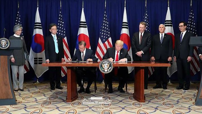한미, FTA 개정협정 서명…트럼프 공정·호혜적 무역협정