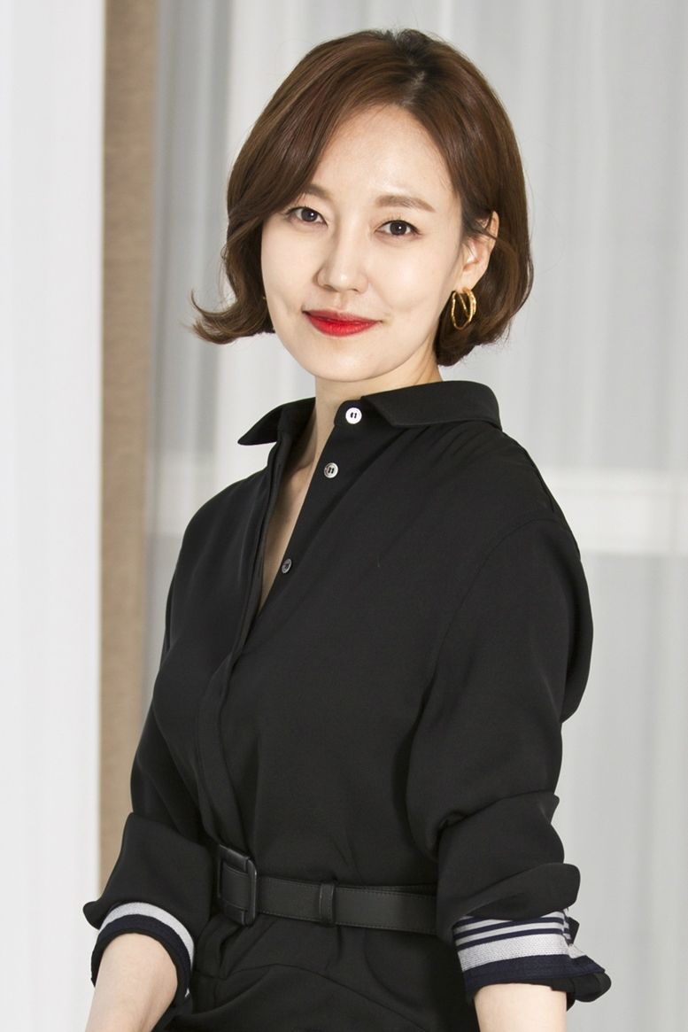 진경 여자 배우들 설 자리, 선택의 폭 좁은 건 사실