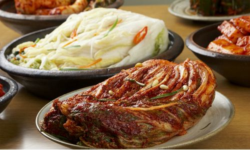 영암 왕인식품 남도미가 포기김치, 최고 김치에 선정