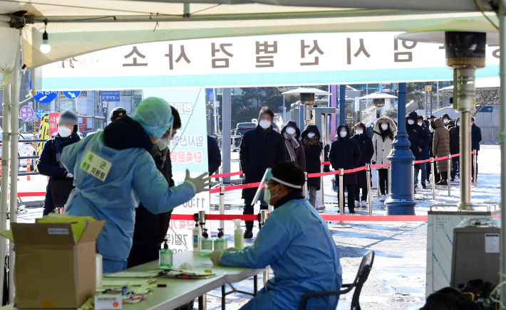 경남 밤새 16명 확진…순천서 가족모임 5명·요양보호사 2명