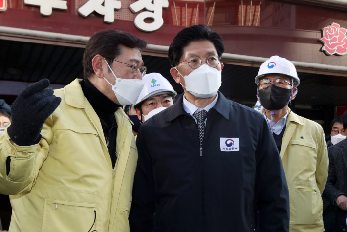 文대통령 광주 붕괴 사고에 靑비롯 전 부처 경각심 갖고 국민보호 책임