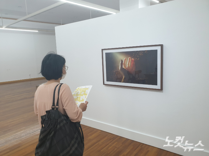 5·18 비경험 세대의 기획 전시 길 위에서 눈길