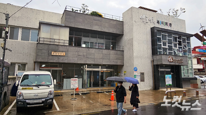허물고 새 건물 올리던 제주 원도심…오래된 미래가 답