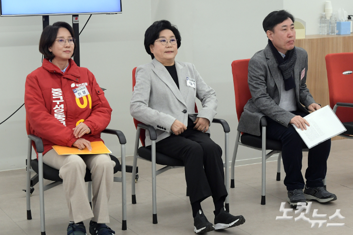 與, 이영·이혜훈·하태경 몰린 중·성동을 재배치 고려…당사자들은 거부