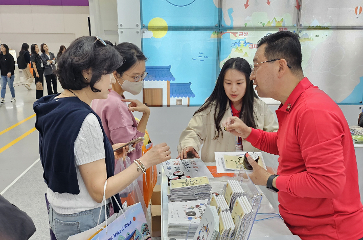 순창군, 제39회 서울 국제관광전 참여해 열띤 홍보전