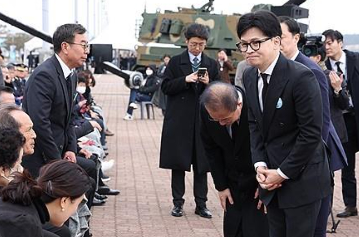 한동훈 후원회장에 연평해전 영웅 故한상국 상사 부인