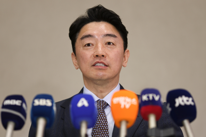 강훈식, 캐나다 잠수함 책임장관 면담…