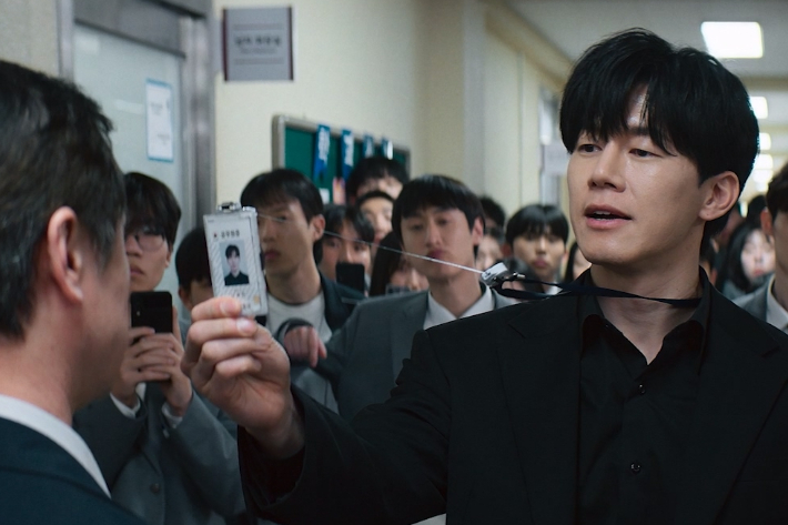 Banned Webtoon for Racism Becomes Netflix's #2 Global Hit β The Irony Is Wild π³ 0004144569 001 20260507181608318