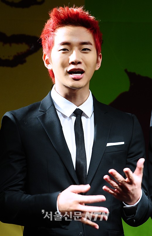 [NTN포토] 2PM 준호 강렬한 빨강머리로 변신
