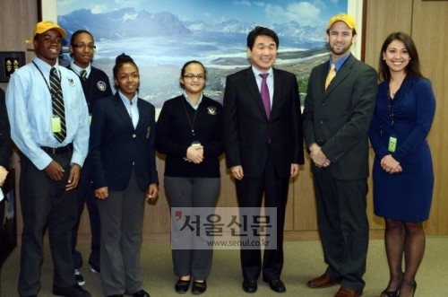 ‘한국식 교육’ 美할렘 학생들 모범생으로