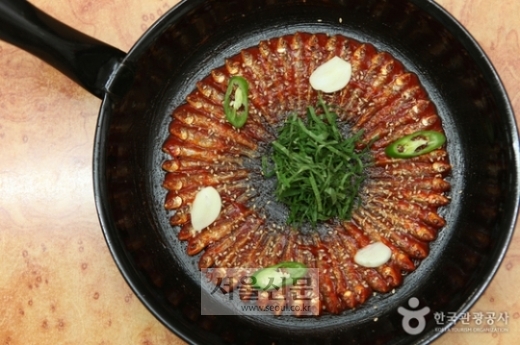 고속도로 휴게소 별미, 우동+돈가스가 지겹다면? “꼭 맛보자”