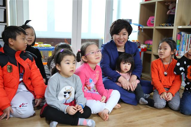 300명 규모 학교형 어린이집… 서초의 ‘아이 좋은 도전’