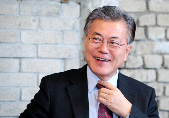 문재인 “‘반문연대’란 말 부적합…당 지지율 상승은 ‘대선주자’ 지지율 상승”