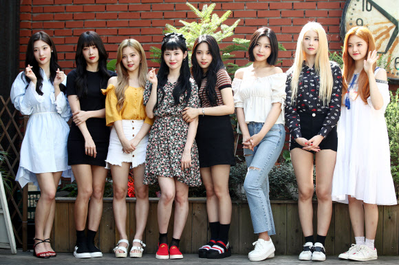 [인터뷰] 다이아 “멤버들 고생 생각나 눈물 펑펑… 다음 목표는 연말 시상식”