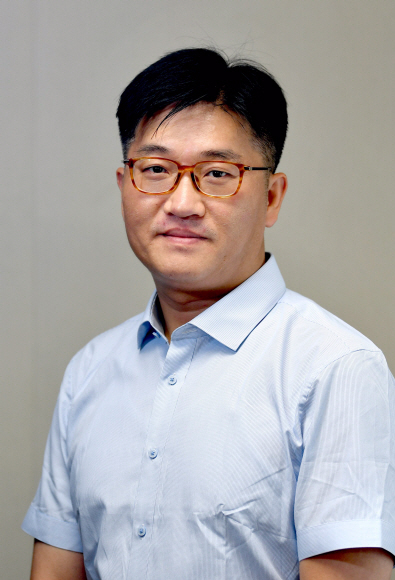 [서울광장] 2%대 성장률 극복할 경제 리더십/이두걸 논설위원