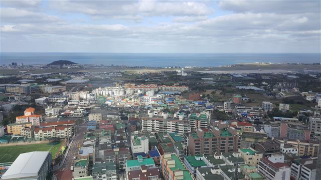 이주열풍 불던 때가 엊그제 같은데… 新 3多에 우는 제주