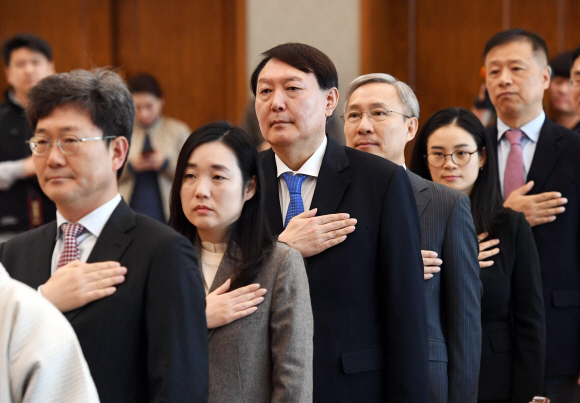 [서울포토] 검찰인권위원회 위촉식