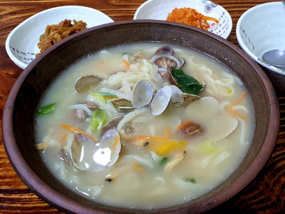 뭍을 그리다, 뭍에 물들다