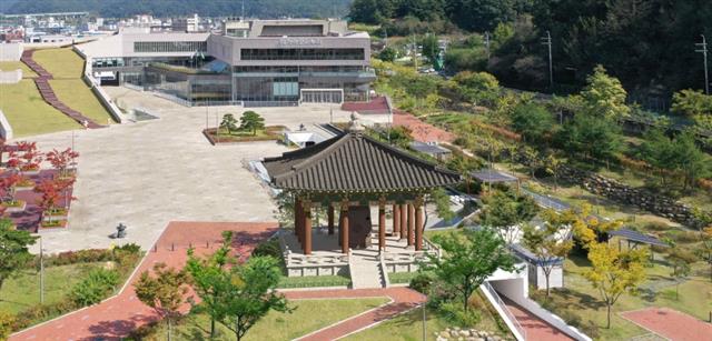 ‘대가야의 후예’ 고령군 대종 만들어 역사 기린다