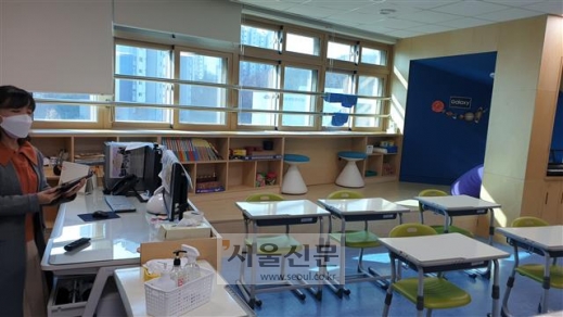 사방에 칠판이, 창가는 무대로… 꿈을 심는 교실