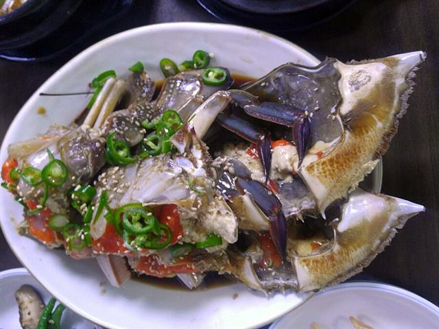 우리 자기 애간장 녹이는 맛… 게 섰거라! [김새봄의 잇(eat) 템]