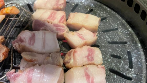 연이은 제주 ‘비계 삼겹살’ 논란에…오영훈 제주지사 “점검 강화”