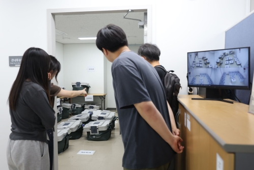 인천·경기 사전투표 기간 선거운동 방해·폭행 잇따라