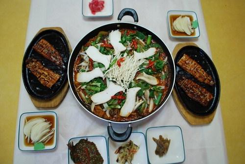 전통의 맛이 길고 긴 강물처럼