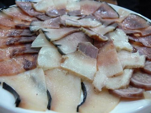 고래고기 12가지 맛 혀가 즐겁다