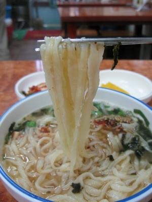 손맛의 자부심 … 면발부터 다릅니다