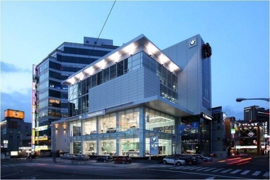 동성모터스 전국 1위 수입차 딜러 넘본다