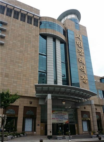 [우리가 일류 기업] 시민장례식장 상조회사에 주는 수수료 관례 끊고 직영 전환 장례비 낮춰