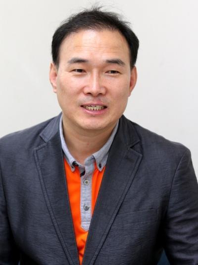 국제기능올림픽 국가대표 지도 김문국 대한제과협회 부산지회장