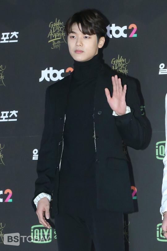 [포토] 씨엔블루 강민혁, 시크한 올블랙